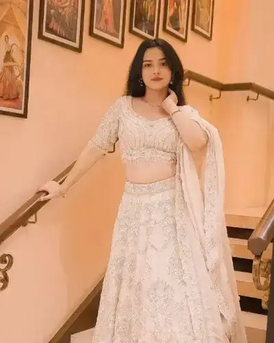 Escort Sonamukhi